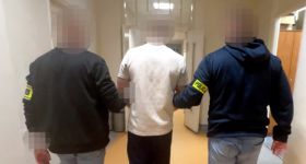 Napad na salon z elektroniką w Warszawie. Trzech obywateli Litwy zatrzymanych
