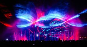 Multimedialny Park Fontann powraca z nowym widowiskiem! Piękne spektakle światła i dźwięku już niedługo ponownie zagoszczą na Podzamczu!