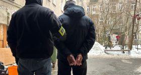 Kolejne uderzenie w narkobiznes na Brzeskiej