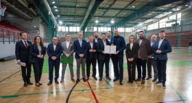 Na Bemowie powstanie całoroczna hala z lodowiskiem i skateparkiem