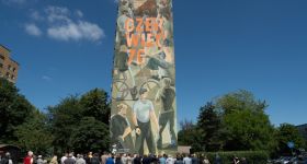 Mural w Ursusie symbolem pamięci o robotniczym proteście z 1976 roku