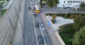 Nowy buspas w Alei Zielenieckiej: ułatwienia dla pasażerów komunikacji miejskiej w stronę Pragi