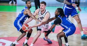 Zdecydowana wygrana Legii na starcie fazy play-off