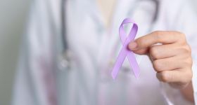 Stolica walczy z nowotworami: Kompleksowa opieka i nowe programy profilaktyczne