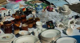 Garażówki wracają do Warszawy. Będzie można upolować perełki i unikatowe przedmioty