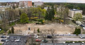 Nowoczesna placówka opieki długoterminowej powstanie na Bielanach: Podpisano umowę na budowę