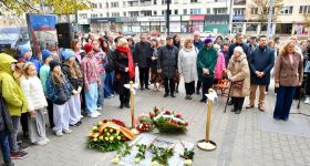 Warszawa pamięta Irenę Sendlerową - odsłonięto nową tablicę pamiątkową na Ochocie