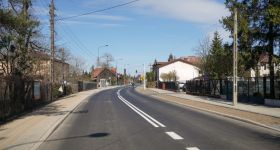 Nowoczesna infrastruktura w sercu Rembertowa: Kolejny etap przebudowy ulicy Paderewskiego zakończony