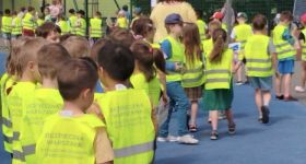 Jak zadbać o bezpieczeństwo dziecka podczas wakacji?