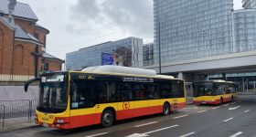 Weekendowe zmiany w kursowaniu tramwajów i autobusów w al. Niepodległości