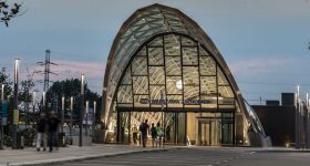 Czasowe zamknięcie kładki na stacji Warszawa Zachodnia: Pasażerowie skorzystają z przejścia podziemnego