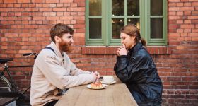 Pomysł na uruchomienie miejskiej usługi „randkowania” w Warszawie