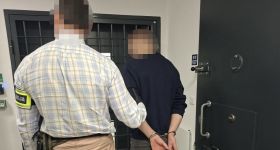 19-latek nie miał prawa jazdy - potrącił pieszą i uciekł
