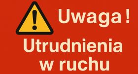 Karetka zderzyła się z pociągiem na przejeździe. Ruch między Raciążem a Sierpcem wstrzymany