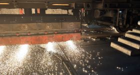 Warszawskie Metro przeprowadza wielkie szlifowanie torów: Ponad 50 kilometrów szyn przejdzie specjalistyczną regenerację