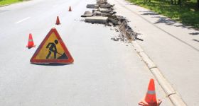 Zmiany w ruchu drogowym. Drogowcy remontują ulice na Białołęce, Mokotowie i pętli metra Młociny