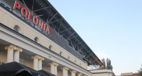 “Mamy dość czekania!” Apel Polonii Warszawa do władz miasta