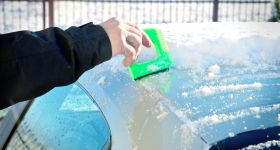 Zimą łatwo o wysoki mandat. Policja ostrzega kierowców