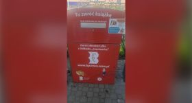 Ursus: Biblioteka ostrzega przed niewłaściwym korzystaniem z książkomatu