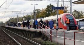 Rewolucja na linii otwockiej: podpisano umowę na budowę czterech torów do Otwocka